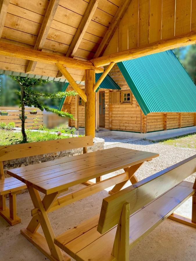 The Pine Forest Cottage Жабляк Экстерьер фото